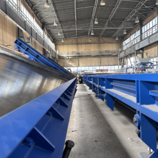stoły uchylne tilting tables MAGNA